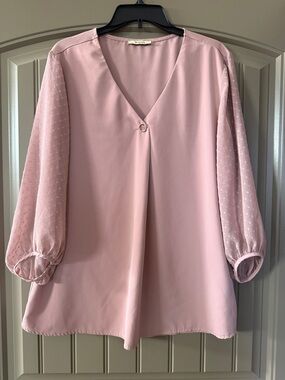 Women's Dusty Pink V-Neck Blouse with Button Detail